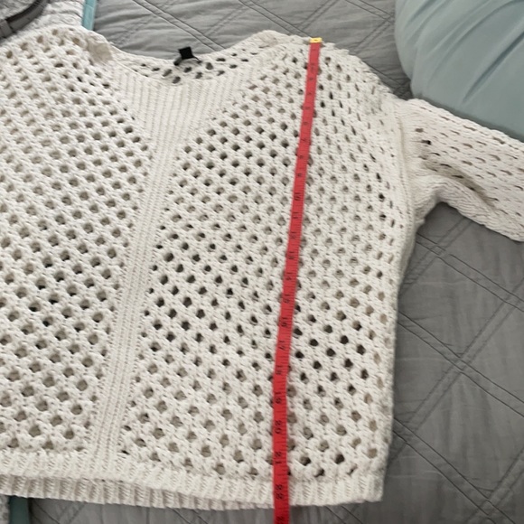 Ann Taylor 1/2 Sleeve Cream Sweater - Size Small - Picture 5 of 6